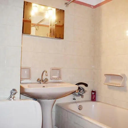 Apartament Cuccagna 1 *